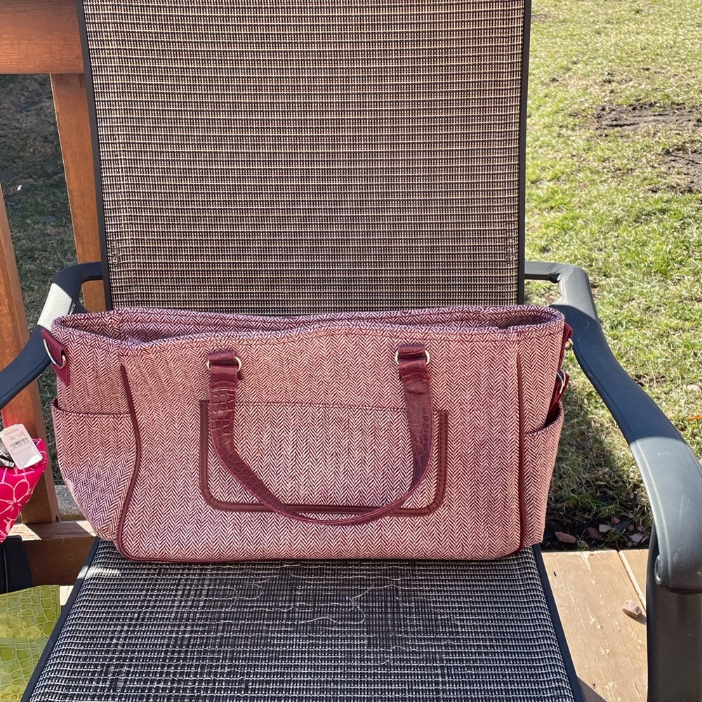 HAND BAG